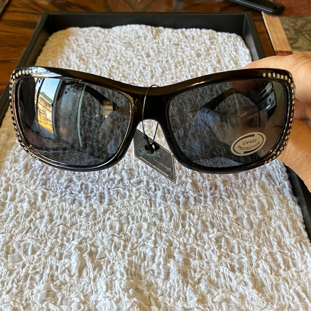 Women’s Black Rhinestone Oversized Sunglasses